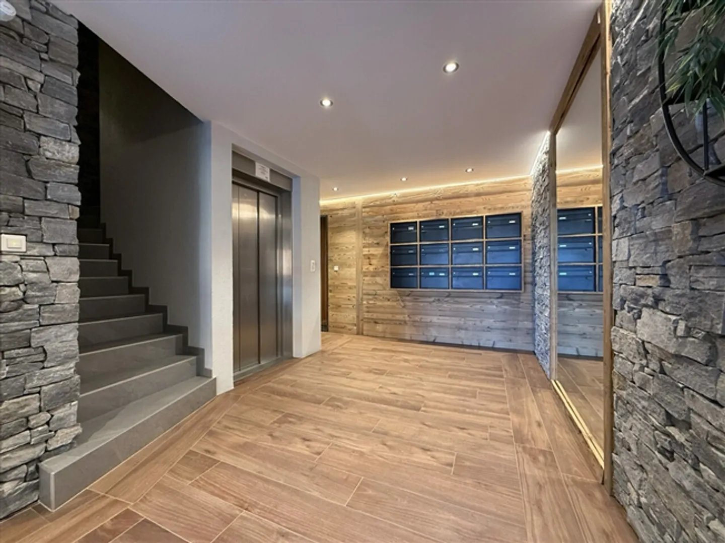 5.5 Room Apartment in the Center of Crans-Montana - Photo 17 of 17