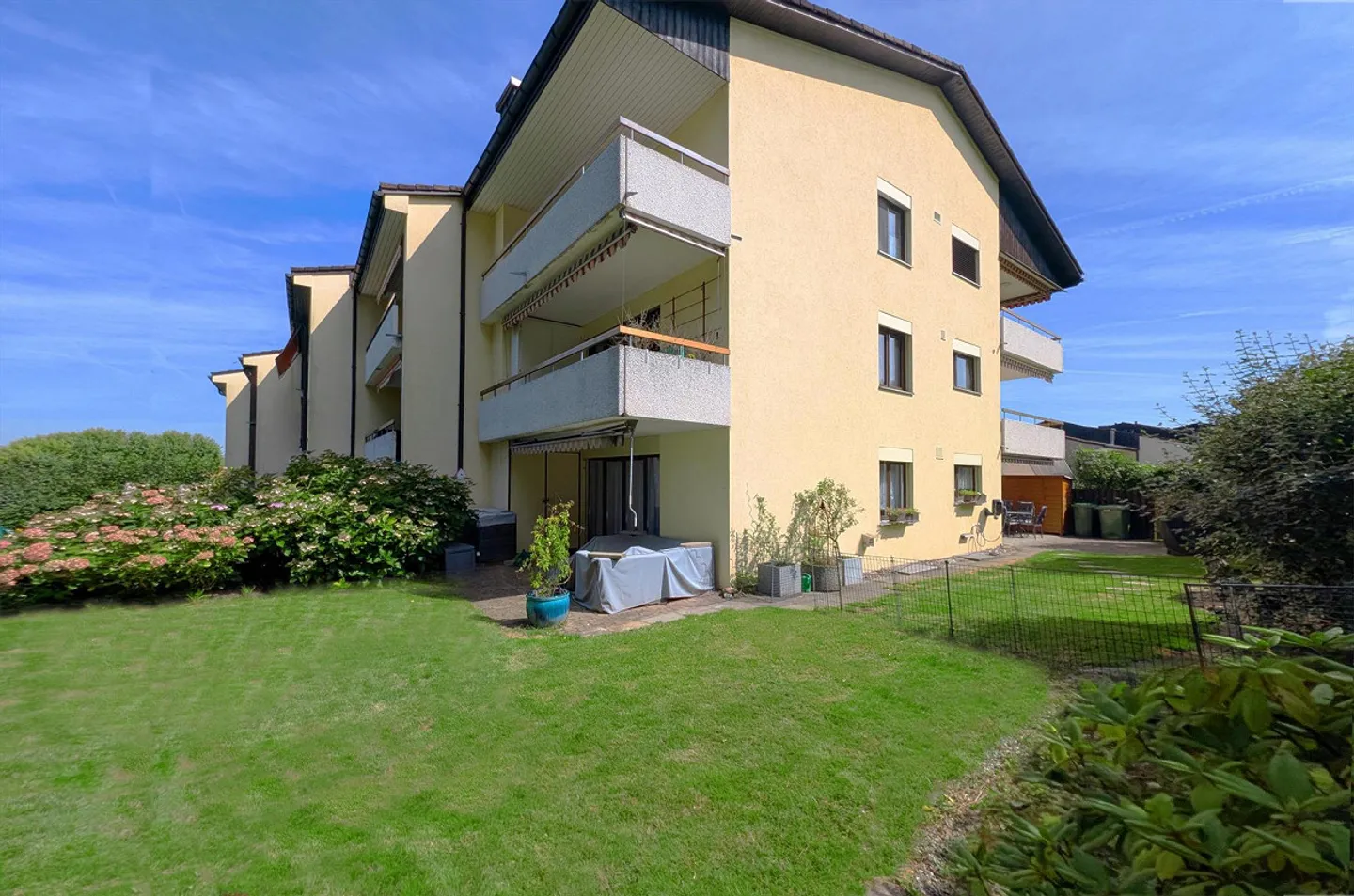 La tua oasi di calma nel verde – appartamento giardino moderno con molto spazio - Foto 1 di 6