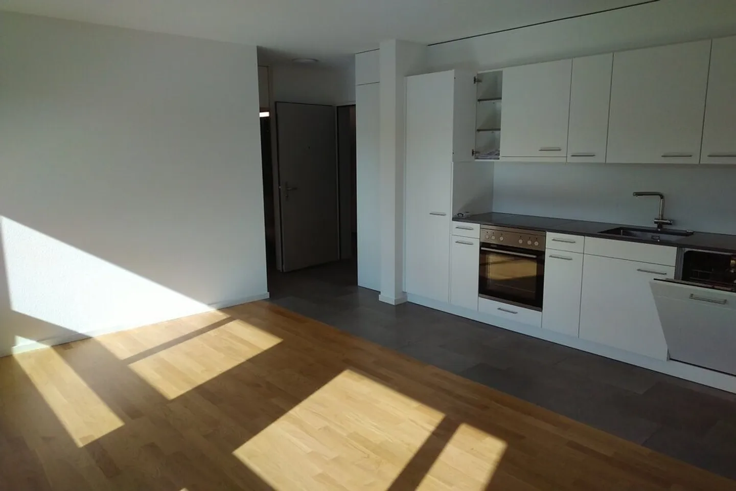 Appartement moderne 2.5 pièces à Gundeli - Photo 5 sur 8