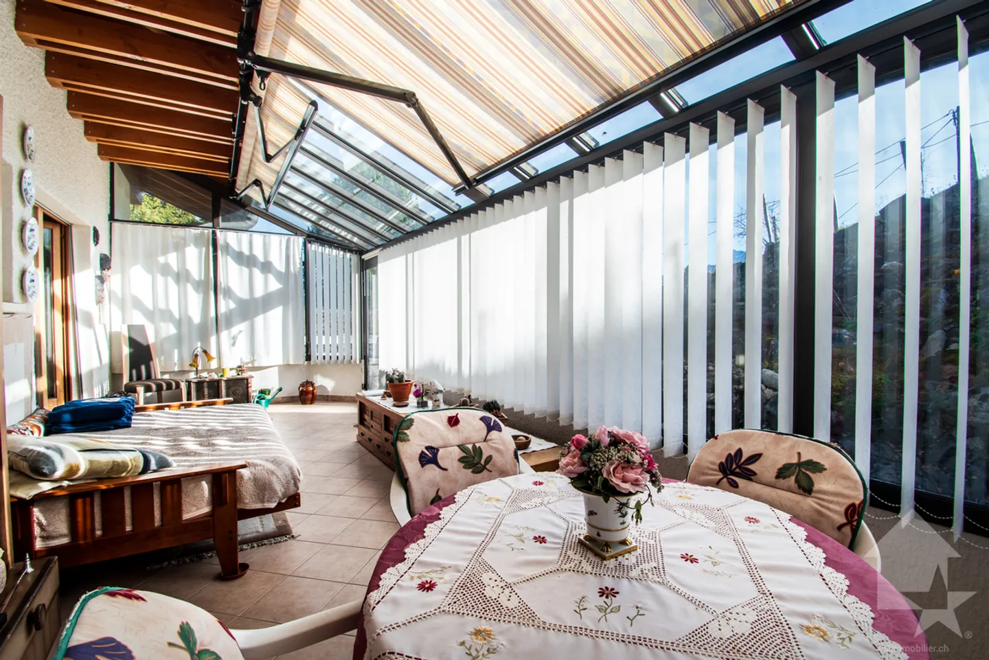 Charming Apartment with Garden - Photo 9 of 12