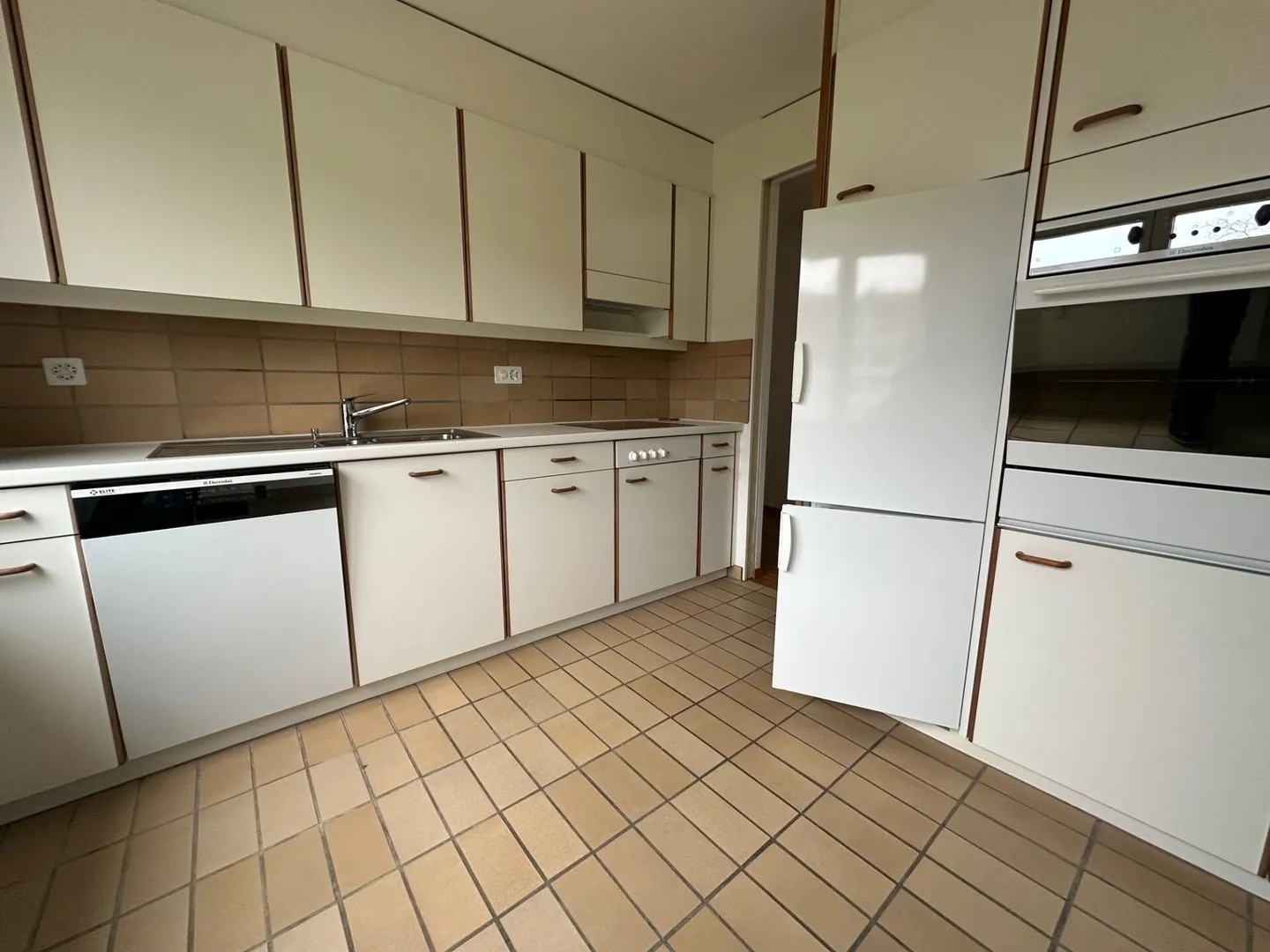 Great 4.5 room apartment for rent - Photo 3 of 10