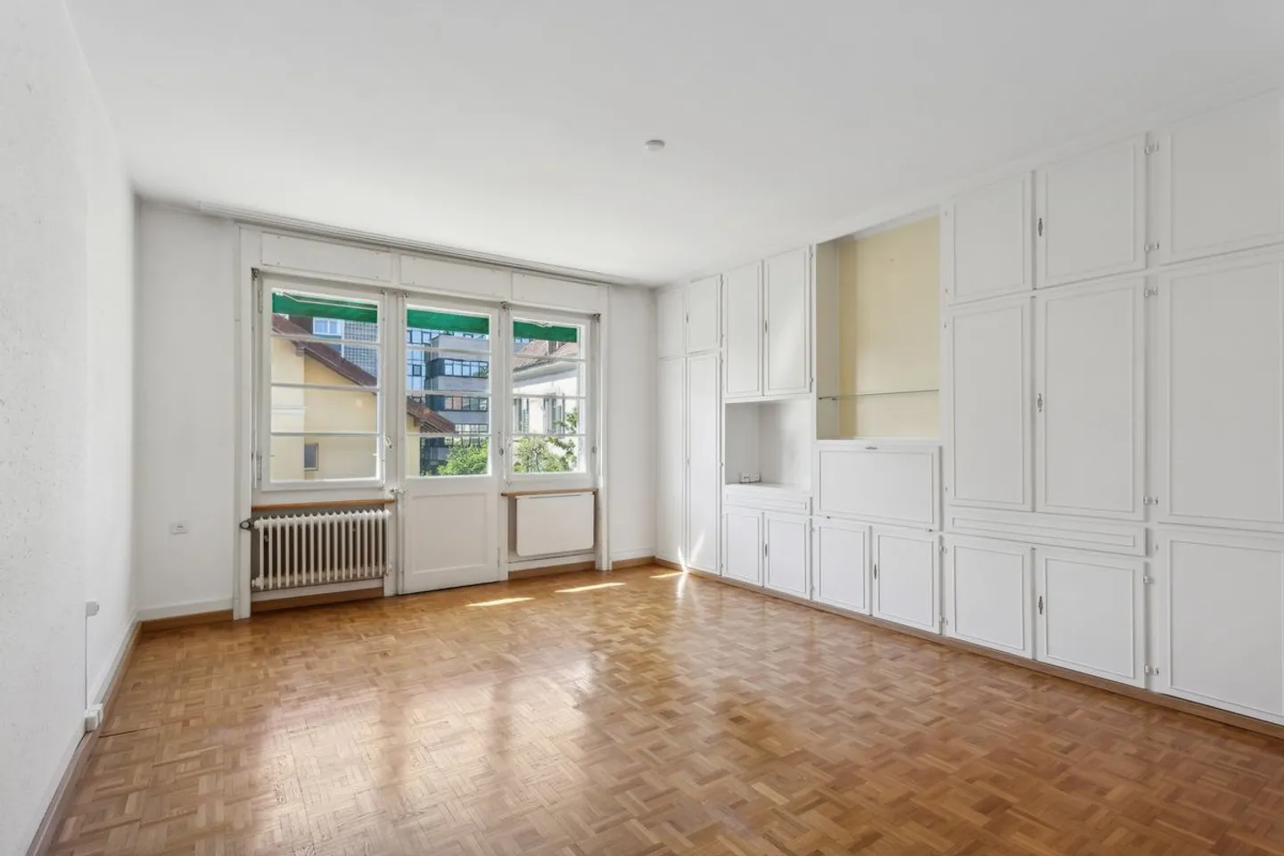 Selten: wunderschönes Haus mitten im Herzen der Stadt mit Garten - Foto 7 von 13