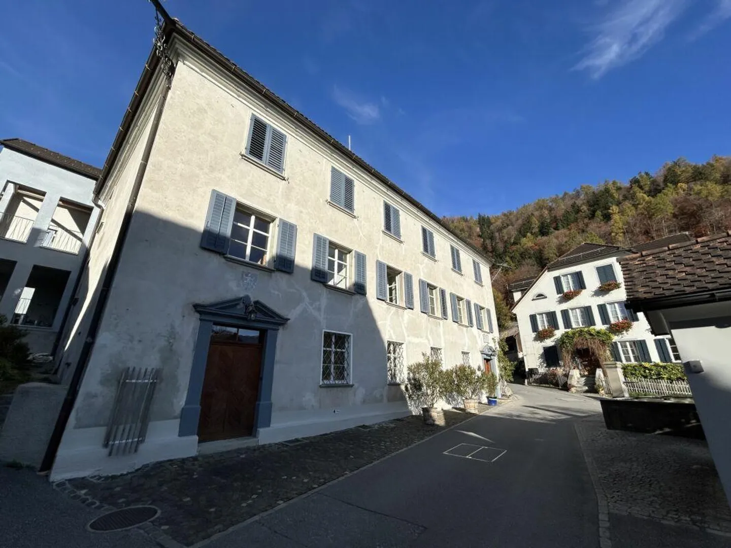 Appartement historique de 3,5 pièces avec flair de château - Photo 11 sur 13
