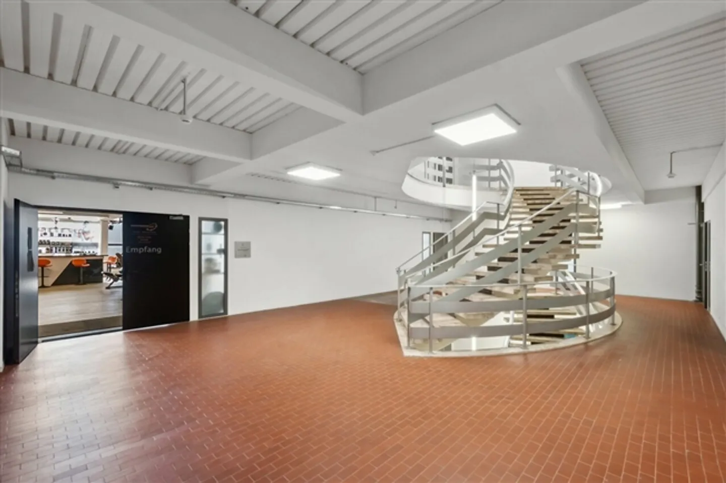 Espaces commerciaux flexibles pour une utilisation temporaire - Photo 2 sur 9