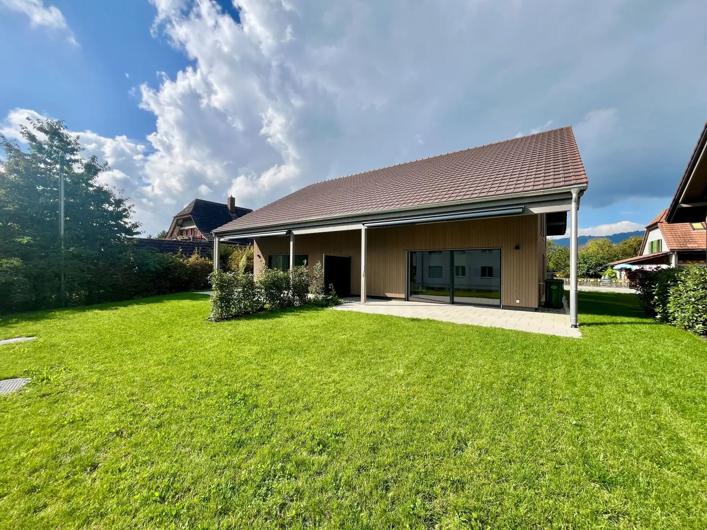 Topmodernes 5,5-Zimmer-Doppel-EFH in Schwadernau BE - Foto 12 von 15