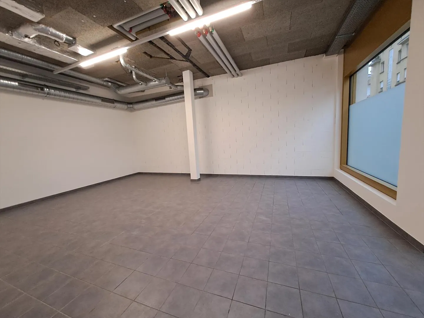 Stazione di Morges - Nuova arcade, parzialmente arredata - Foto 2 di 2