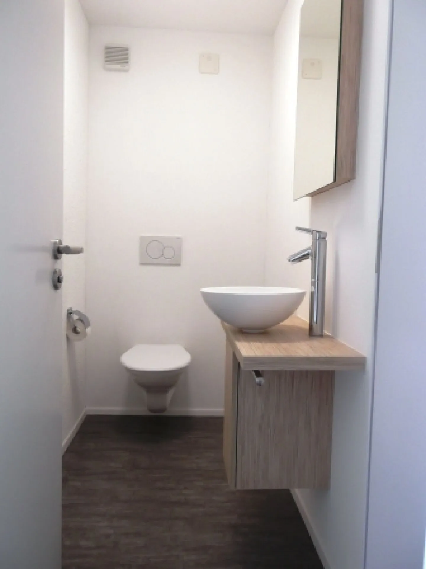 Raumwunder mit riesiger Terrasse - Foto 7 von 13