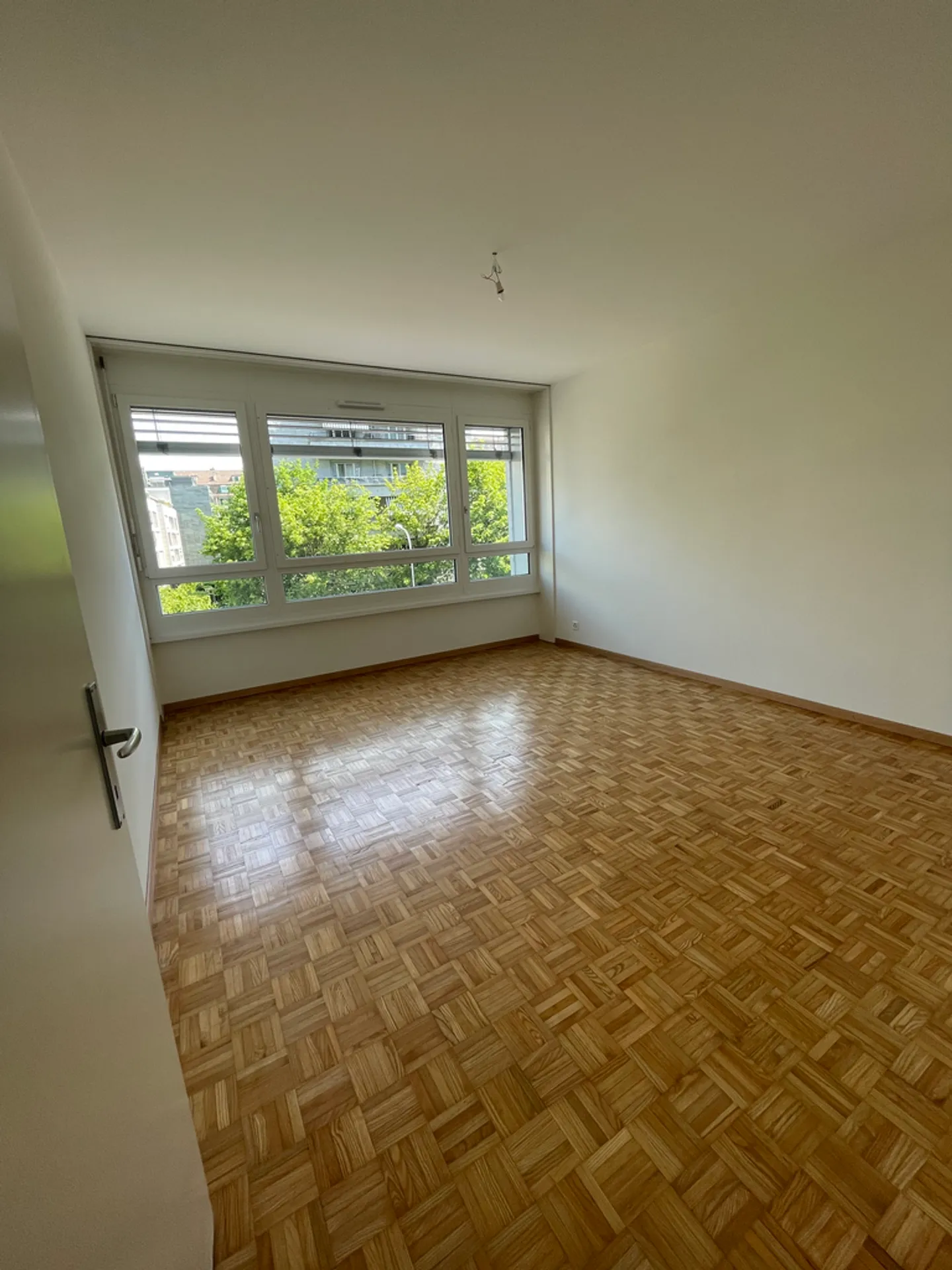Appartement lumineux 3.5 pièces - Photo 5 sur 8