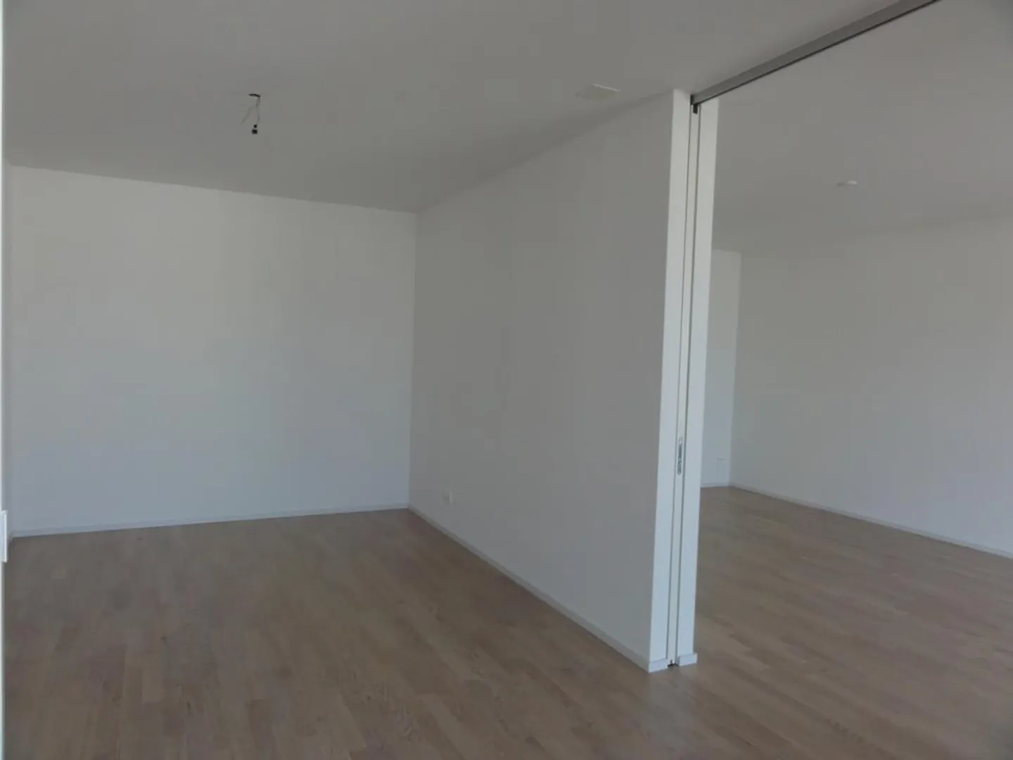 Central - Modern - Immediately next to S-Bahn connection - Photo 5 of 6