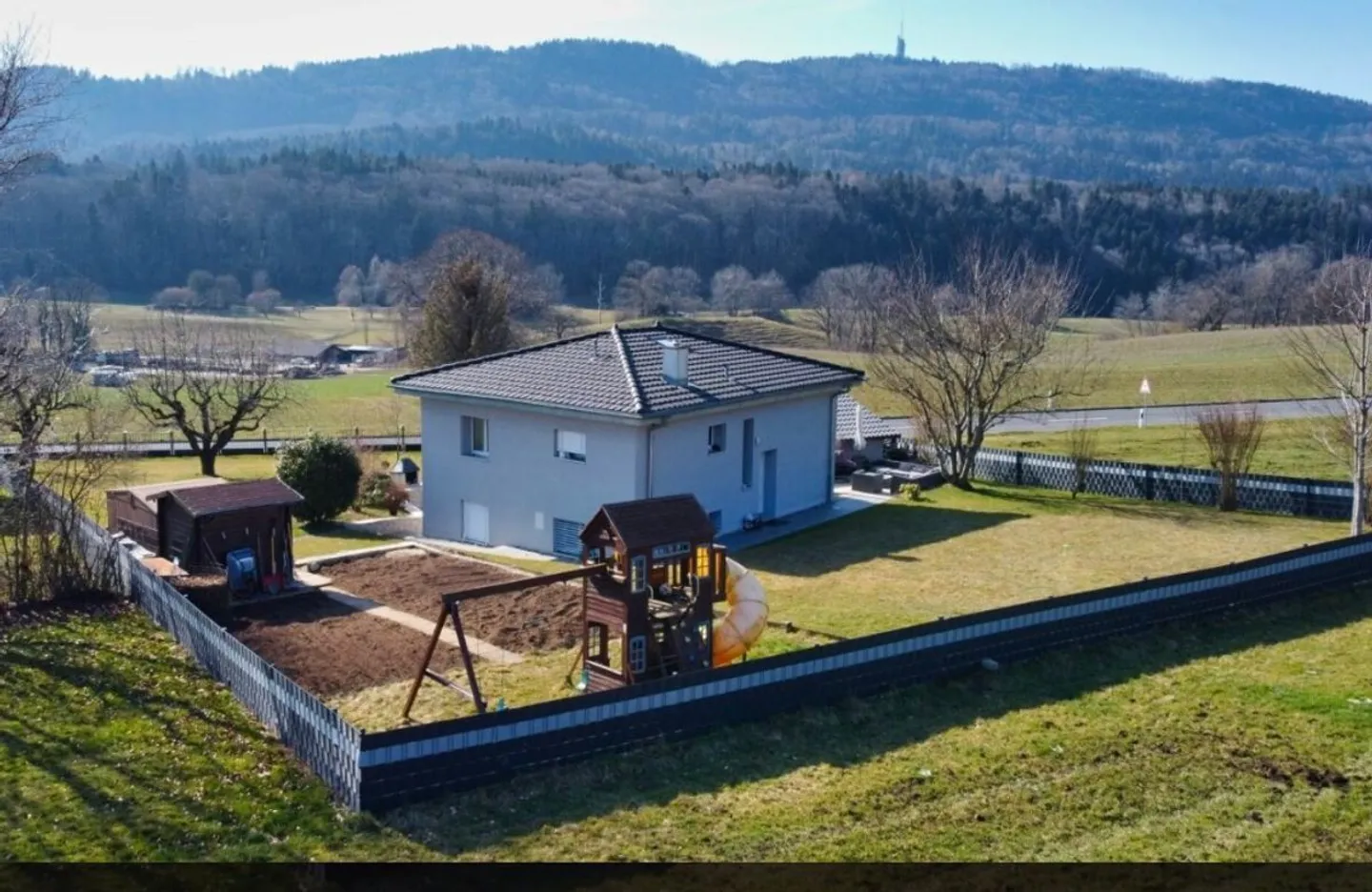 Villa contemporanea di 6 stanze - Unendo design, comfort e funzionalità - Foto 8 di 9