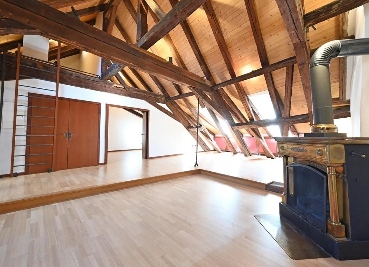 Appartement Charmant et Grand au Cœur de Berne - Photo 5 sur 11