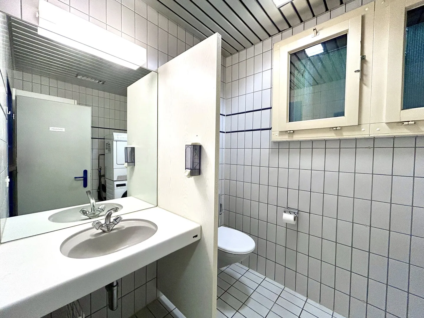Residential and commercial building with versatile potential for use - Photo 13 of 17
