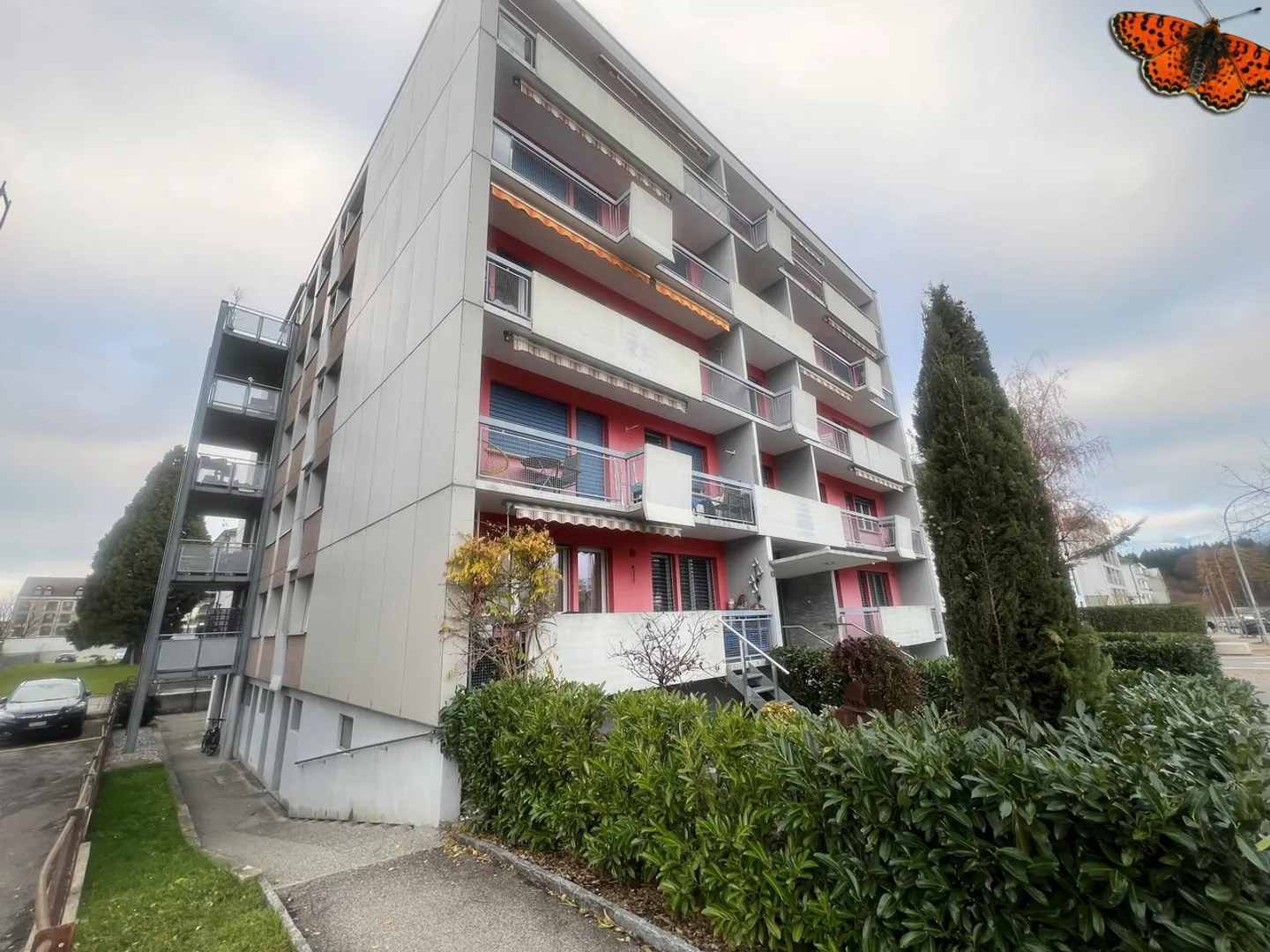 MAGNIFIQUE 3 PIECES SEMI-MEUBLE - Proche de Bouleyres ! - Photo 2 sur 10