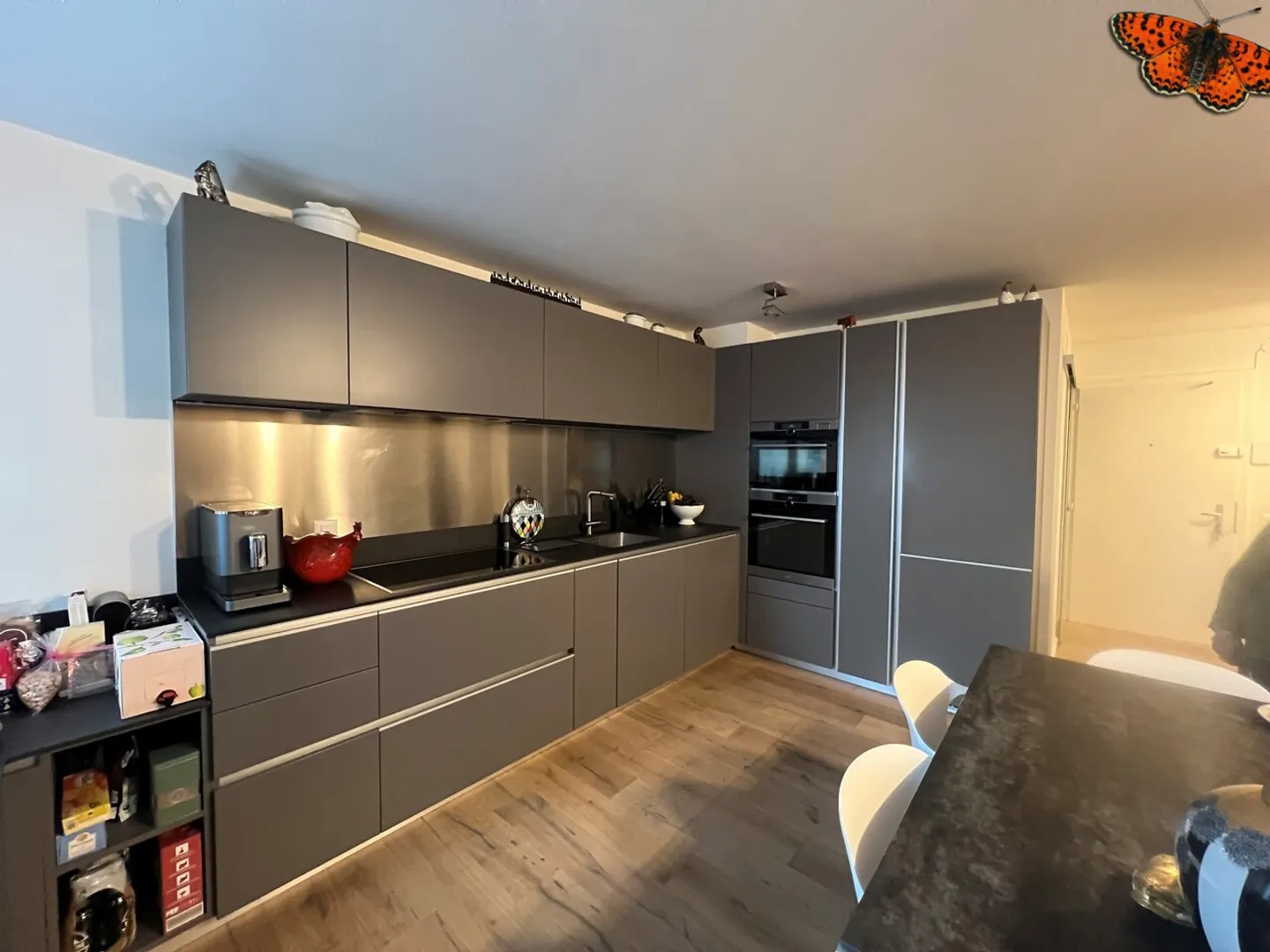 MAGNIFIQUE 3 PIECES SEMI-MEUBLE - Proche de Bouleyres ! - Photo 3 sur 10