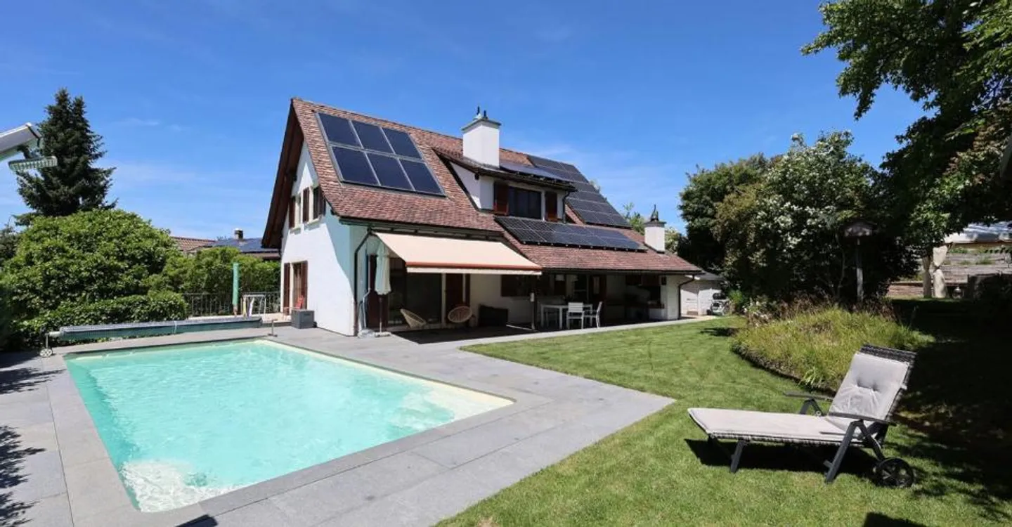 Magnifica casa ristrutturata di 7,5 stanze con piscina esterna - Foto 1 di 10