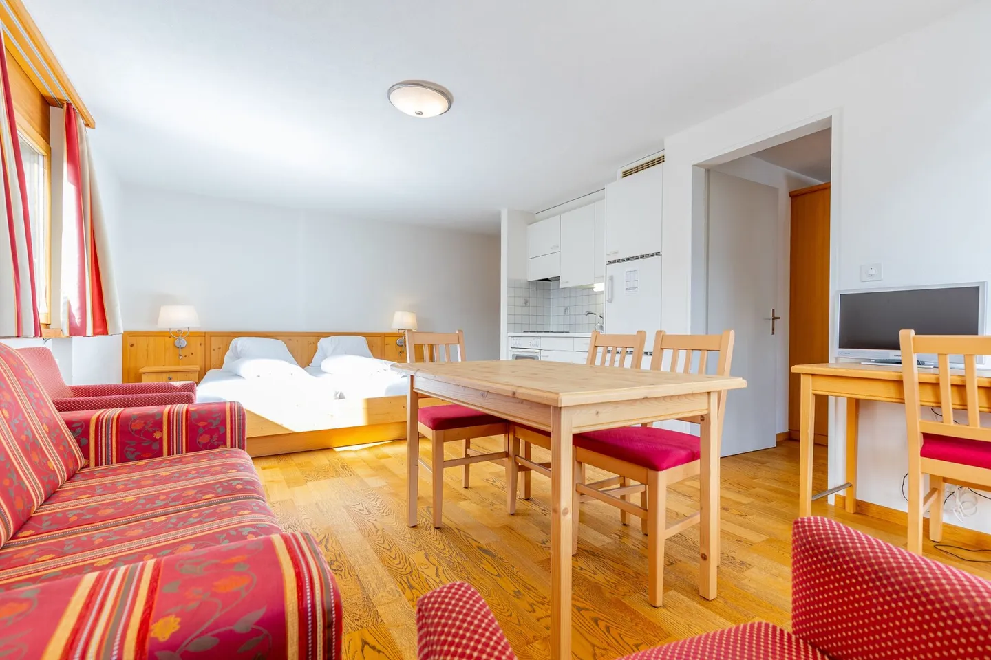 Appartement de 3,5 pièces dans la maison Muchetta - Photo 2 sur 10