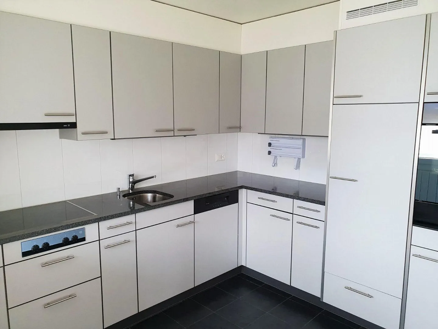 Helle Wohnung im Beundenquartier - Foto 2 von 8