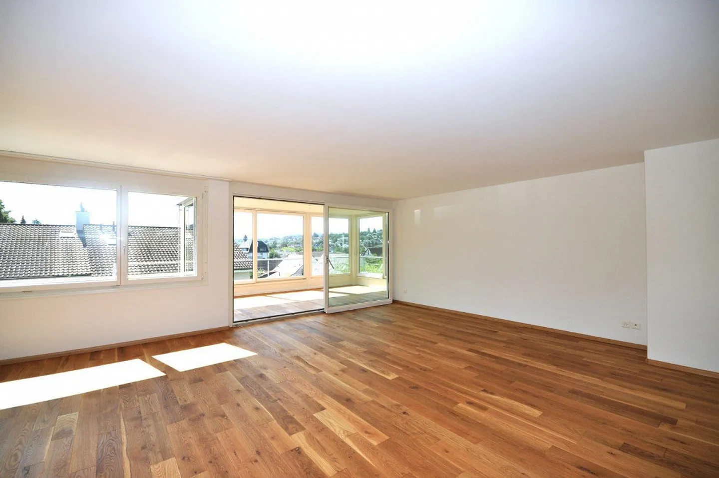 Cercasi nuovo inquilino per appartamento di 4,5 stanze a Bottmingen! - Foto 10 di 12