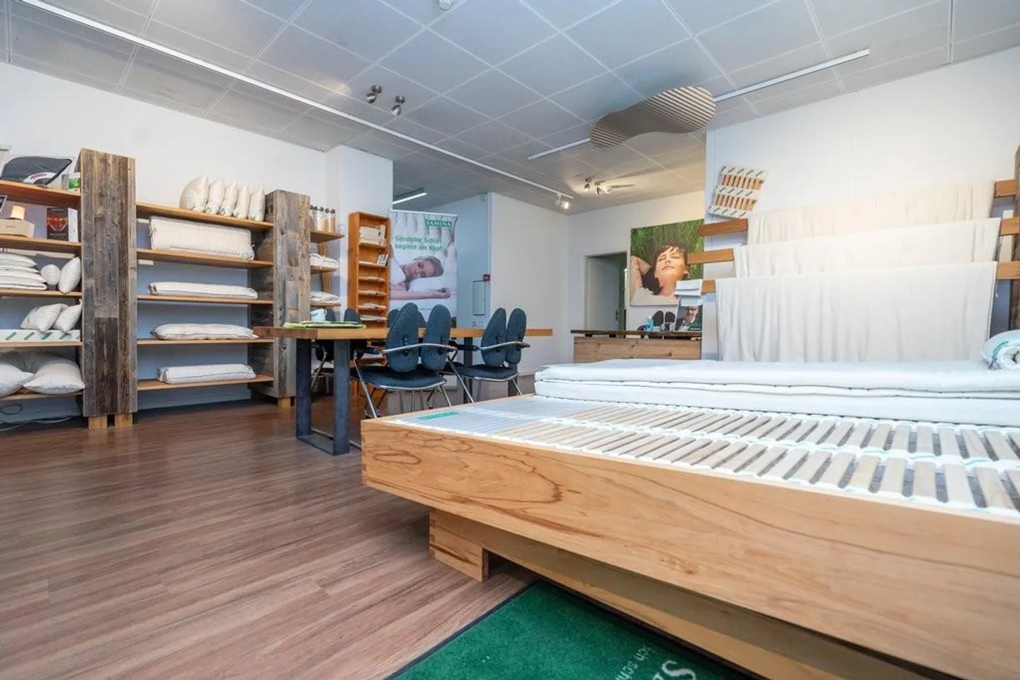 Spazio di vendita in una posizione privilegiata - inizia con noi! - Foto 4 di 6