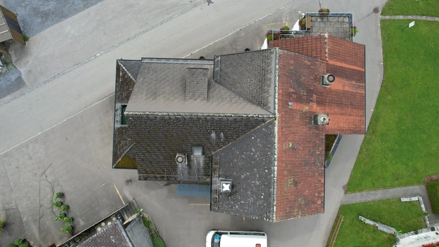 Unique 7.5-room residential house with versatile usage options in Libingen - Photo 5 of 13
