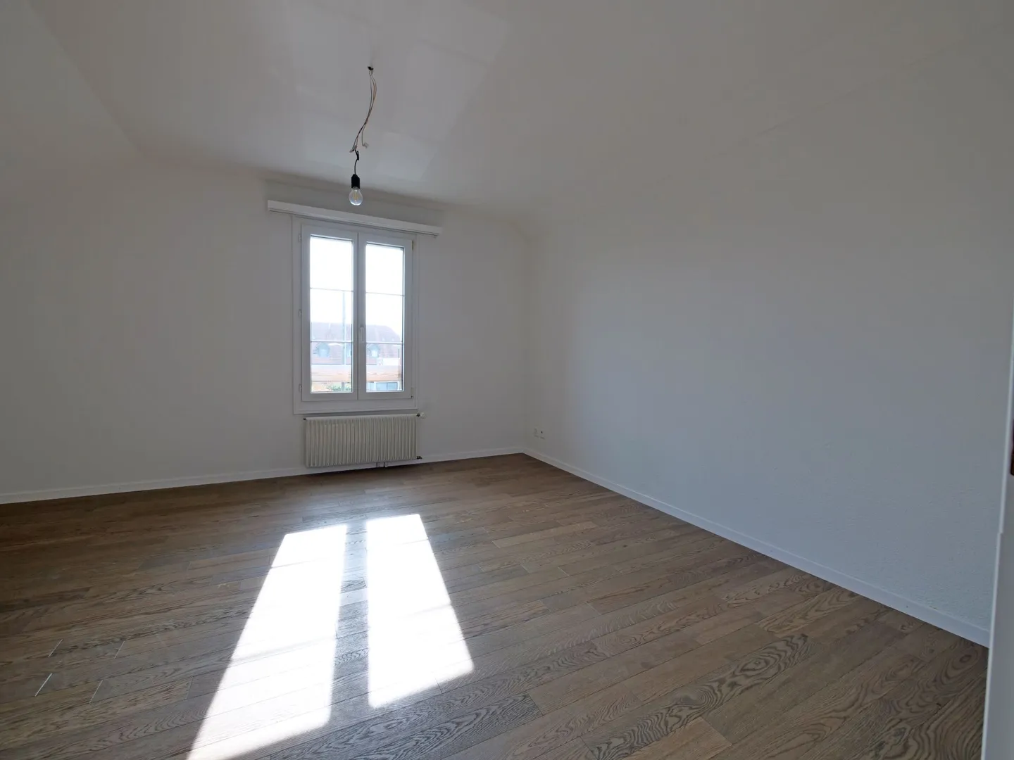 3.5-Room Maisonette Apartment (West) - Photo 11 of 12