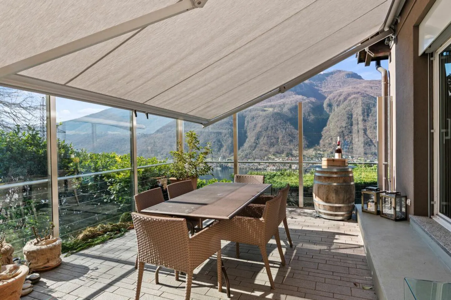 Exklusives Haus mit Seeblick - Foto 5 von 17