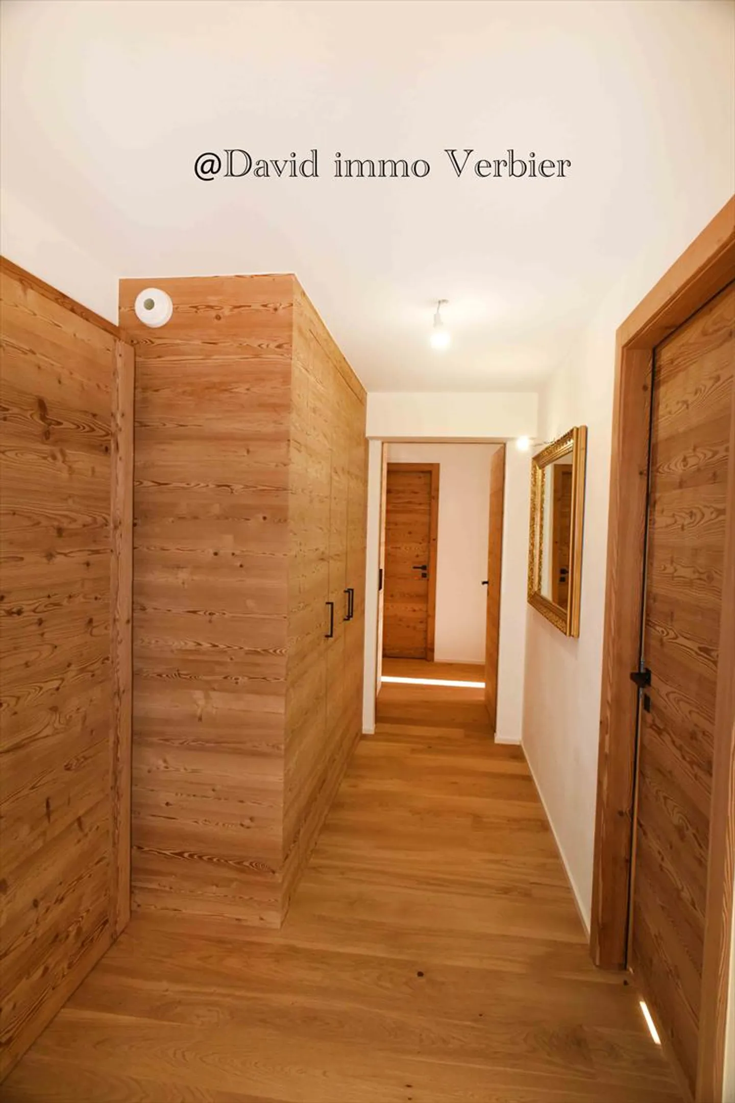 Appartamento con terrazza 7,5 stanze - Foto 17 di 20