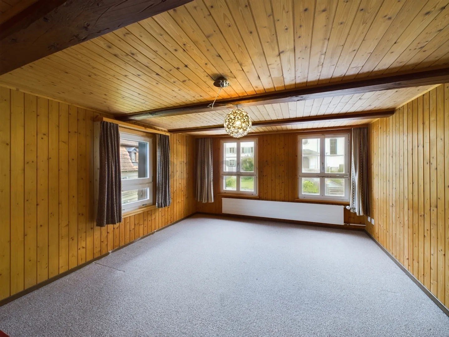 Unique 7.5-room residential house with versatile usage options in Libingen - Photo 9 of 13