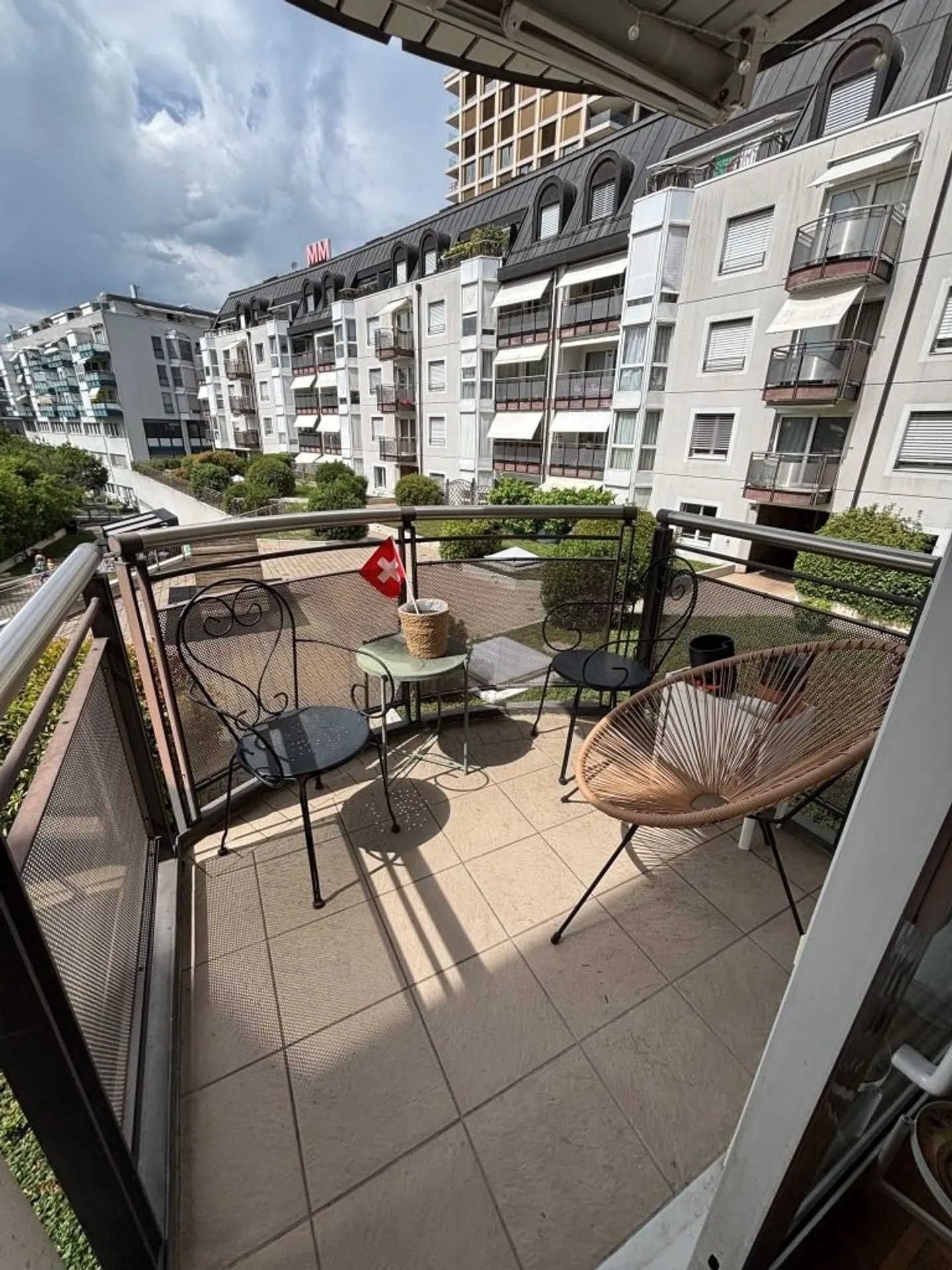 2.5-room apartment on the 2nd floor with balcony in Morges - Photo 6 of 7