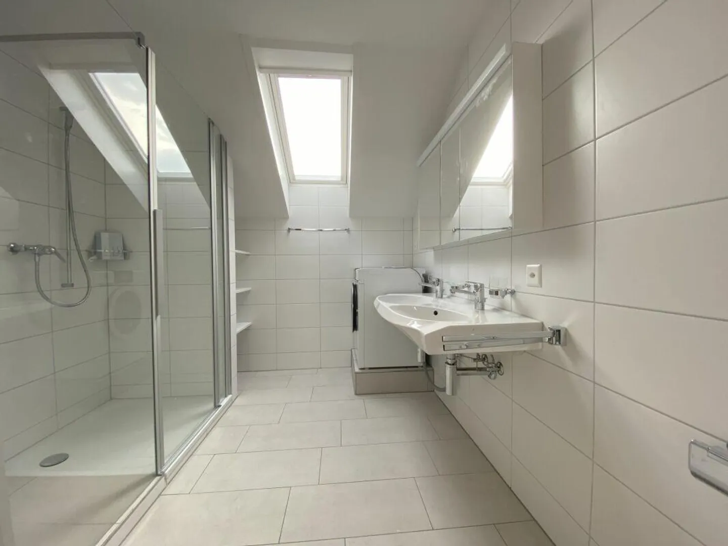 Appartement en duplex rénové de 5,5 pièces - Photo 6 sur 9