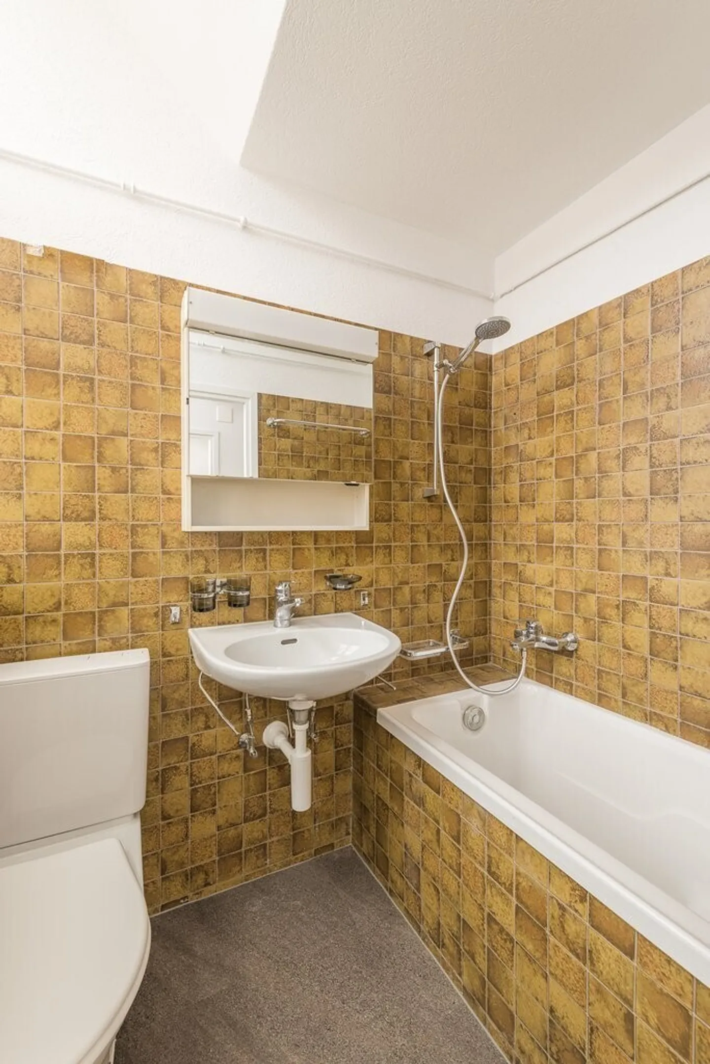 Charming 3-Room Apartment in Zurich - Photo 6 of 10