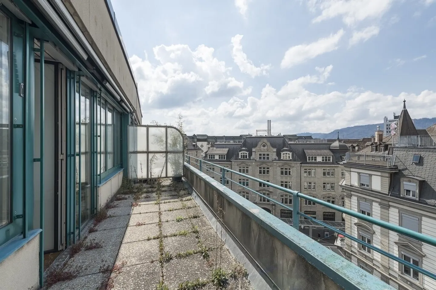 Charming 3-Room Apartment in Zurich - Photo 9 of 10