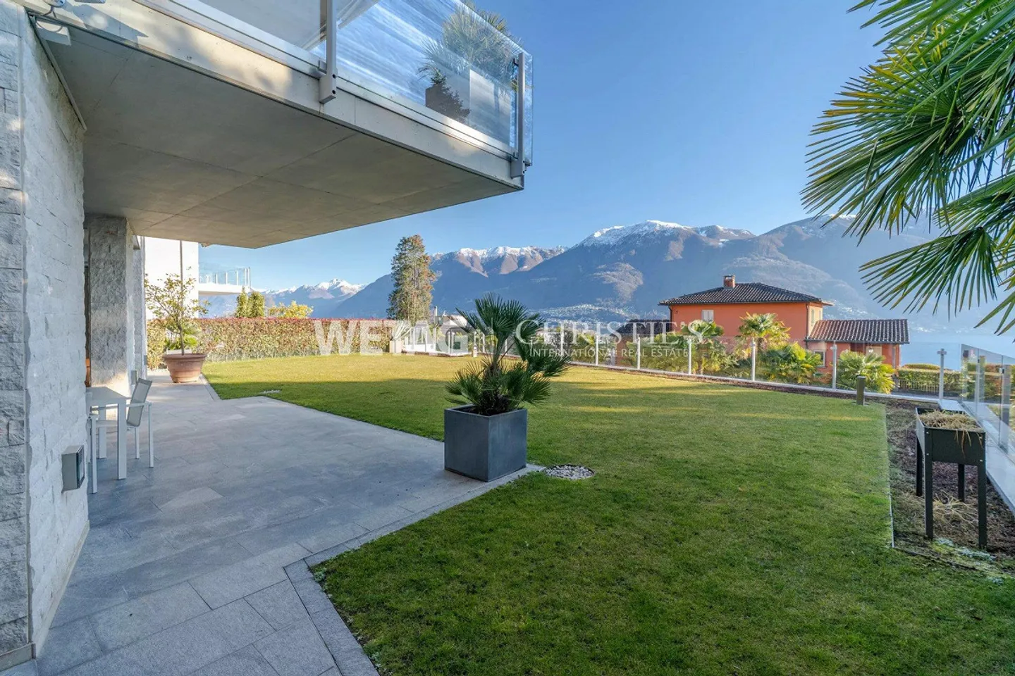 Appartamento duplex di lusso con giardino privato e vista mozzafiato in vendita ad Ascona - Foto 10 di 13