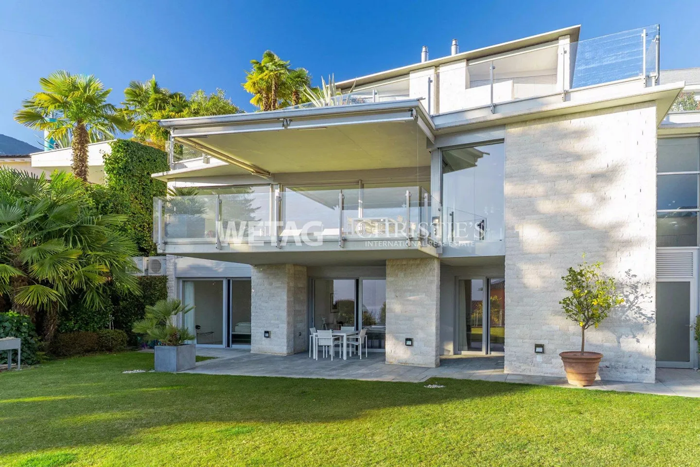 Appartamento duplex di lusso con giardino privato e vista mozzafiato in vendita ad Ascona - Foto 11 di 13