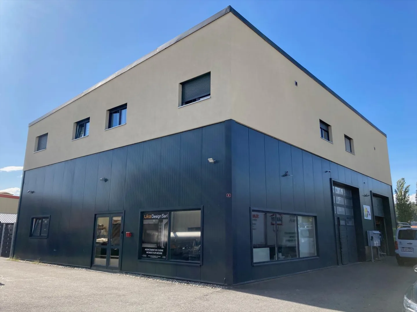 Gewerbliche Räumlichkeiten 200 m² zu vermieten - Foto 1 von 6