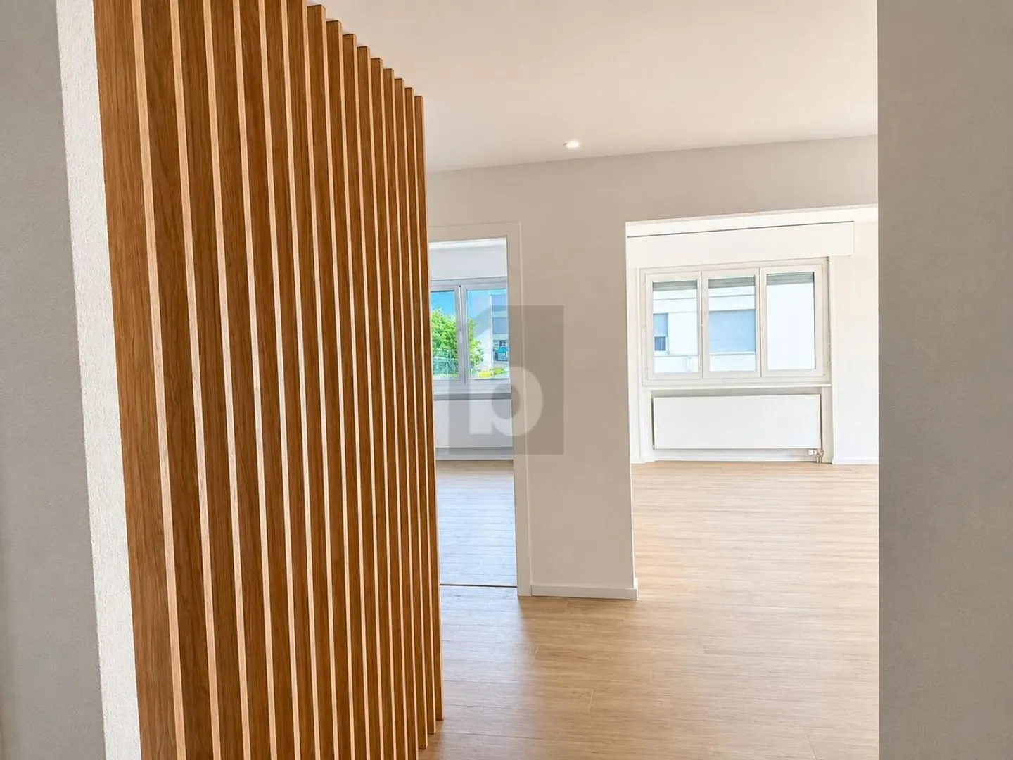 Charmant Appartement au Rez-de-Chaussée - Photo 2 sur 6
