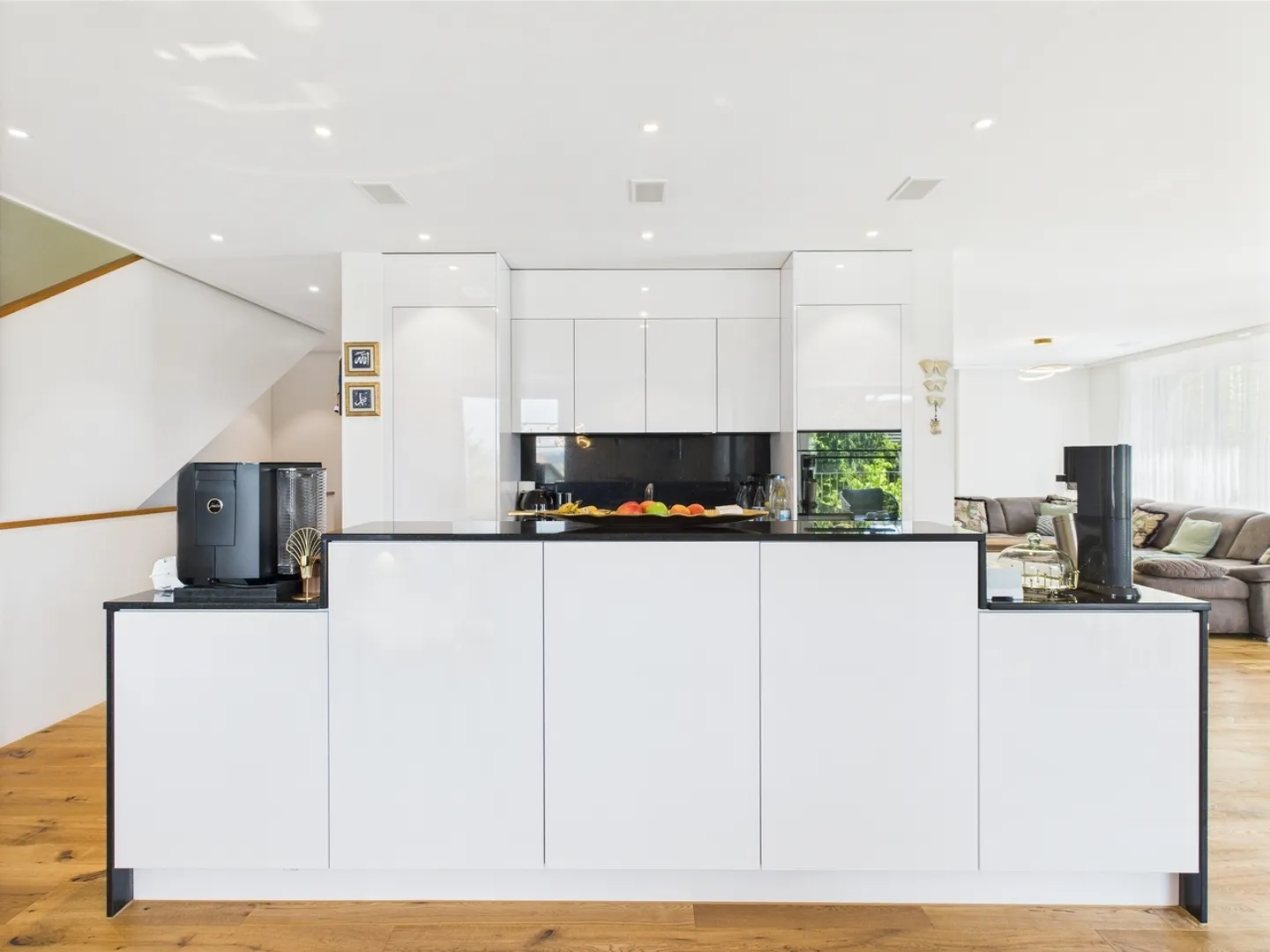 Maison moderne et spacieuse pour la famille avec appartement de 1,5 pièce - Photo 5 sur 13