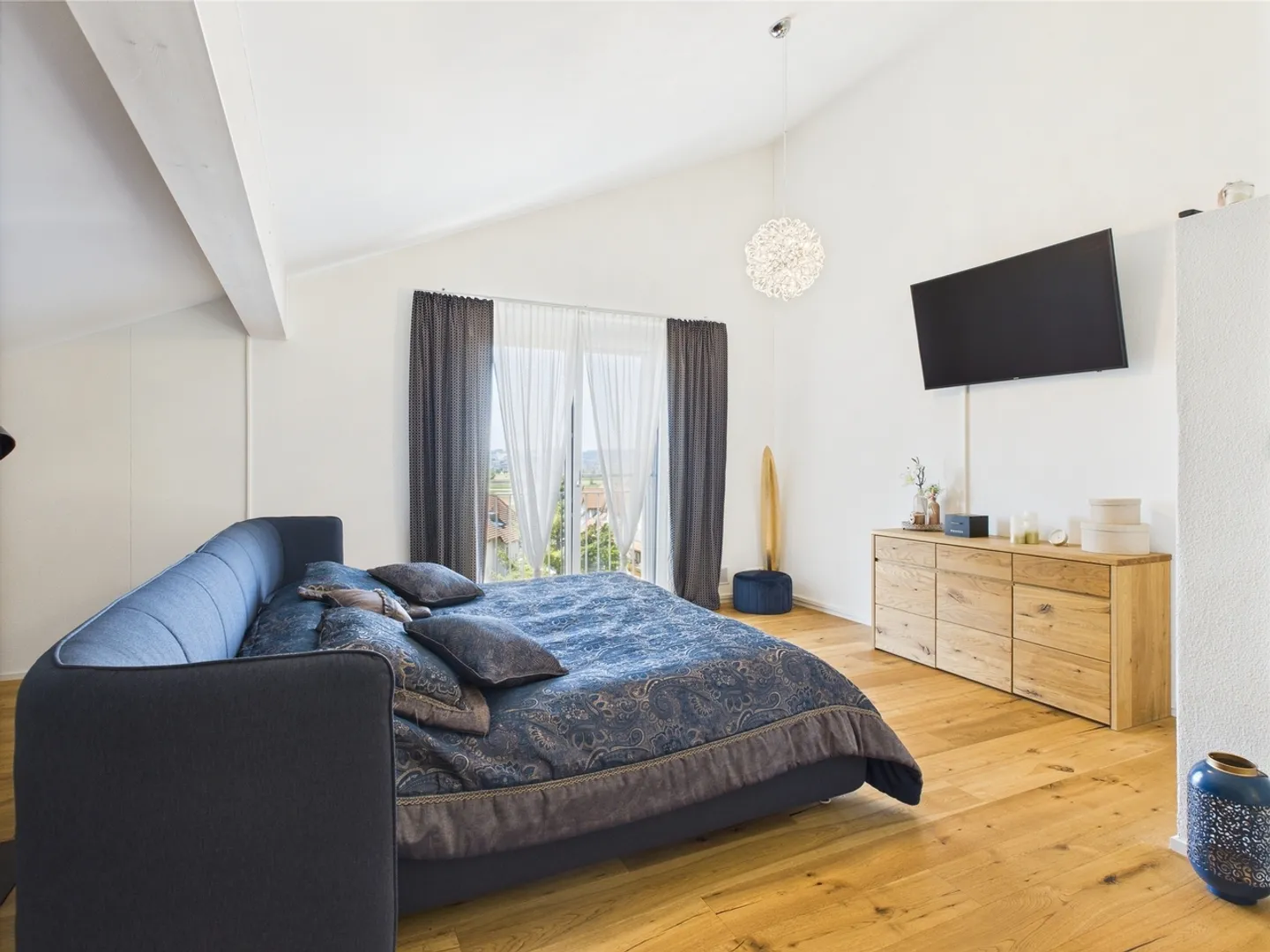 Maison moderne et spacieuse pour la famille avec appartement de 1,5 pièce - Photo 7 sur 13