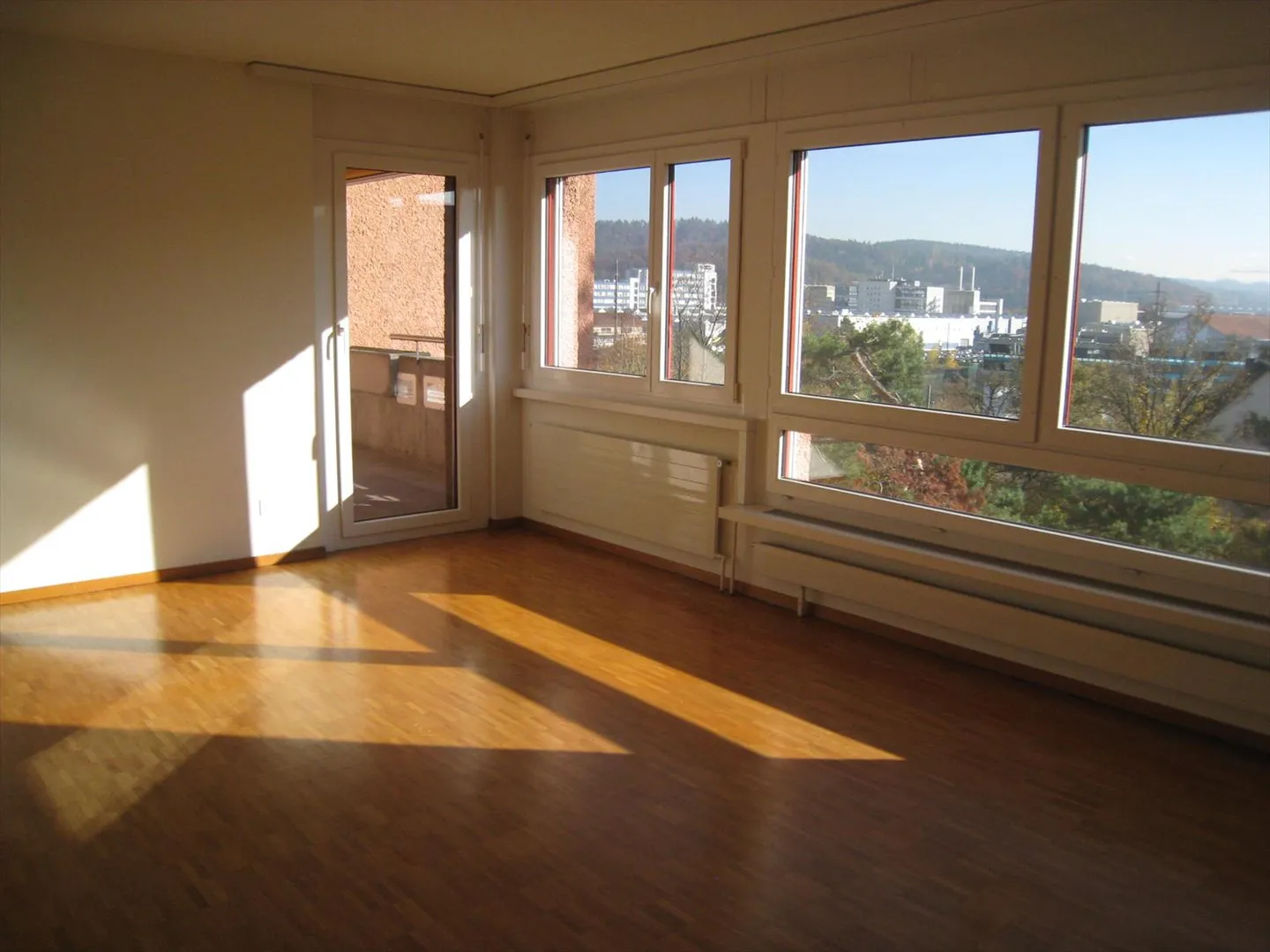 4.5 Room Apartment - Photo 3 of 8