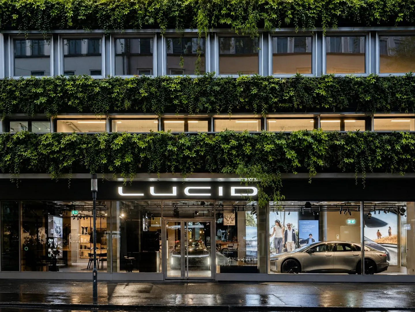 THE FUTURE IS GREEN at Zurich HB - Exclusive Attic Offices with Terrace - Photo 12 of 12