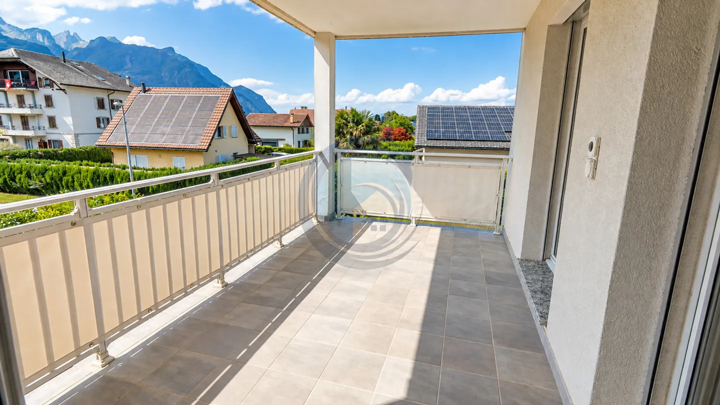SUPERB DUPLEX CORNER APARTMENT 4.5 ROOMS - TERRACE, BALCONY AND PRIVATE GARDEN - Photo 12 of 15