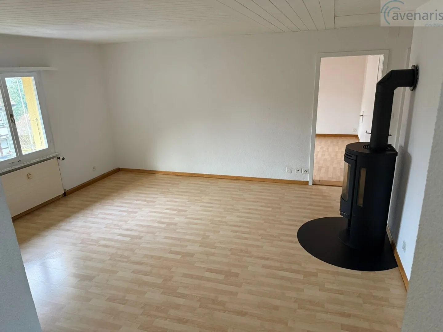 Bright and spacious attic apartment - Photo 4 of 7