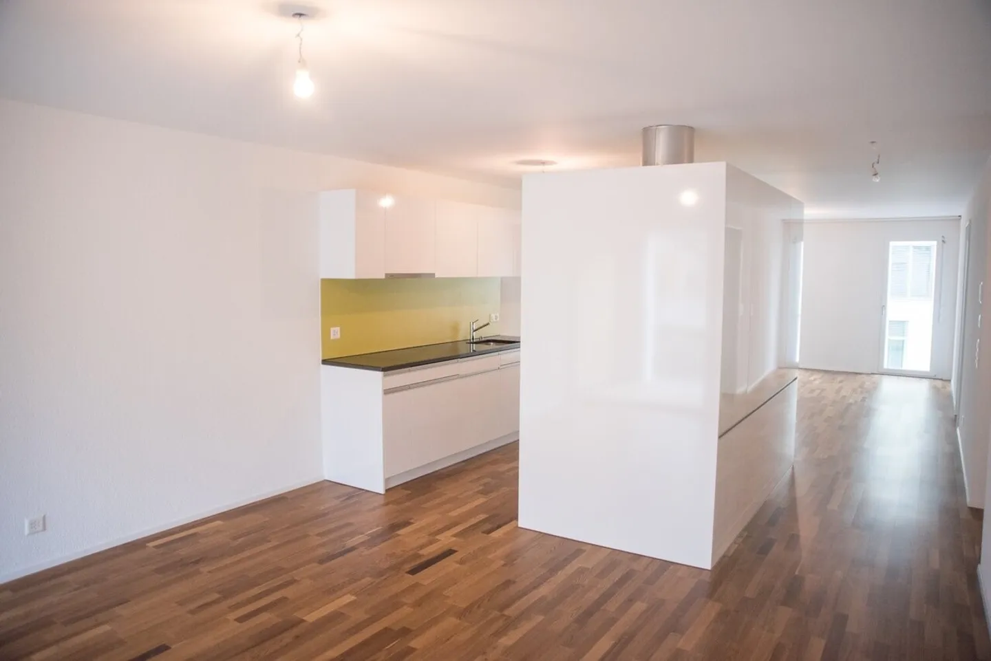 2.5 Room Apartment for Rent in Fribourg! - Photo 6 of 9