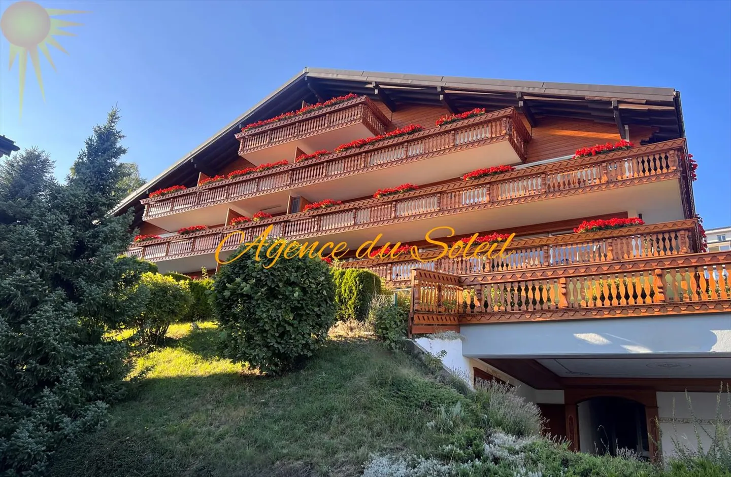 Due splendidi appartamenti attici nel cuore di Crans-Montana! - Foto 1 di 13