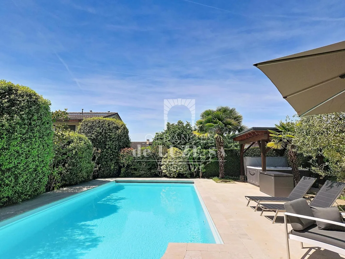 Spacious Family Villa Near Morges - Photo 4 of 13