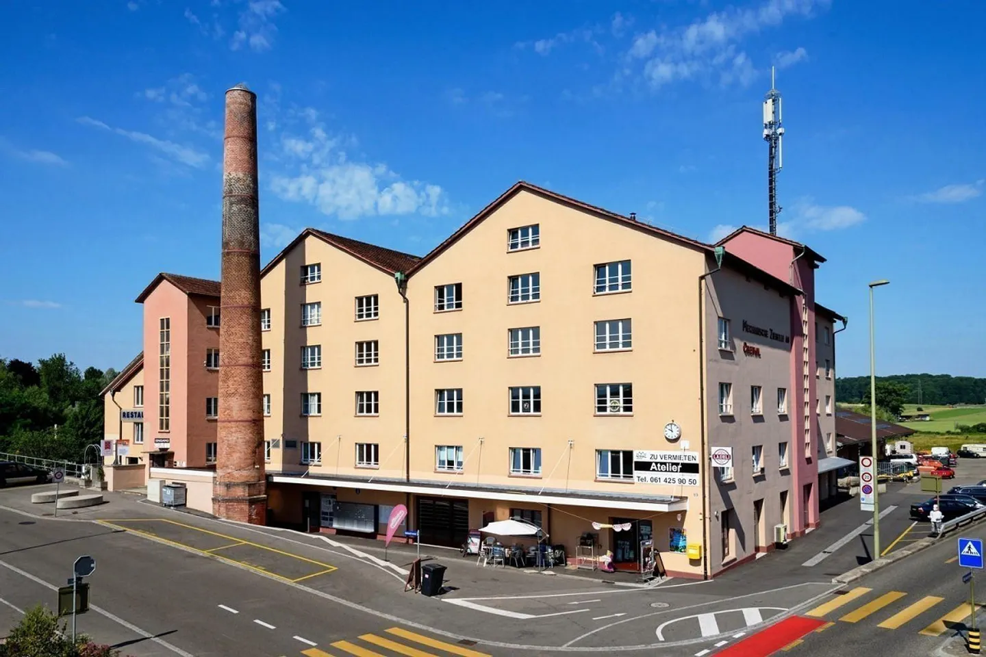 Vielseitiges Atelier in Oberwil - Foto 1 von 1