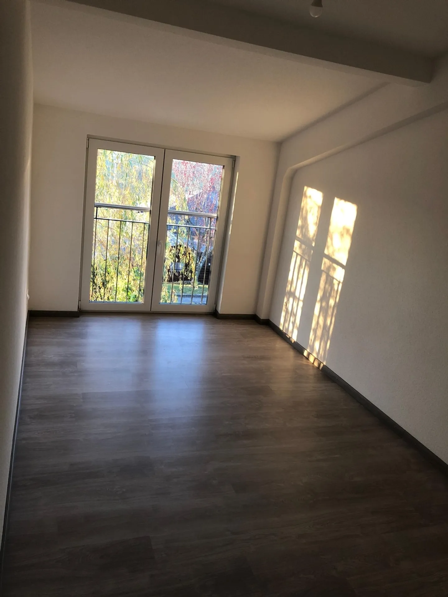Appartamento moderno di 4,5 stanze con giardino - Foto 5 di 11