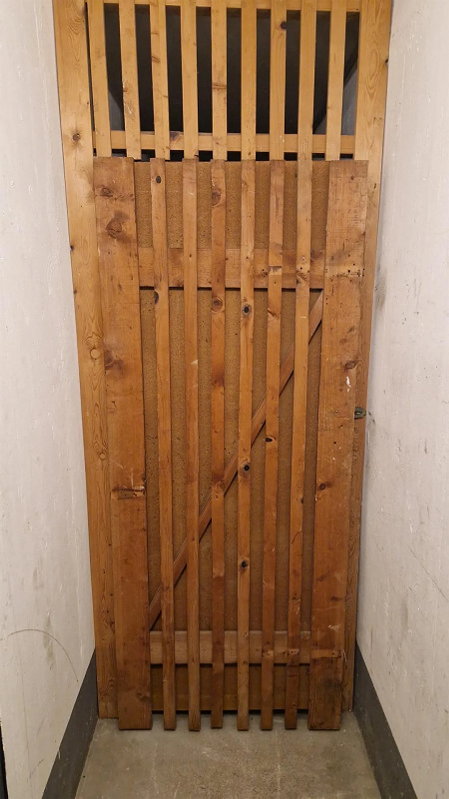Storage space for rent - Photo 2 of 4