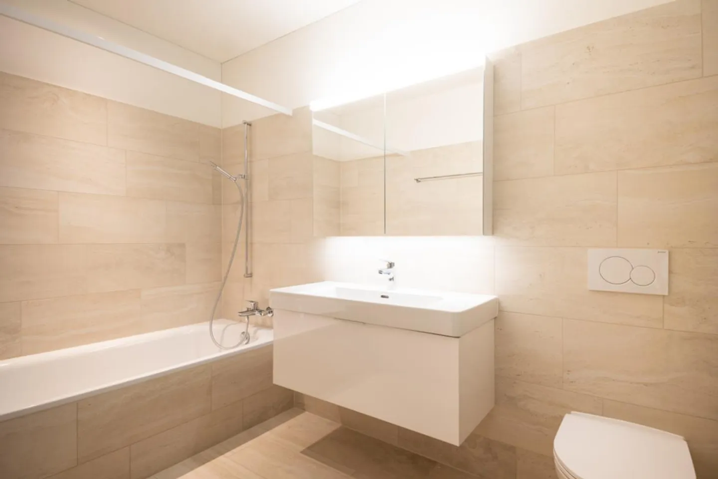 Exklusives Apartment mit Seesicht - Foto 6 von 8