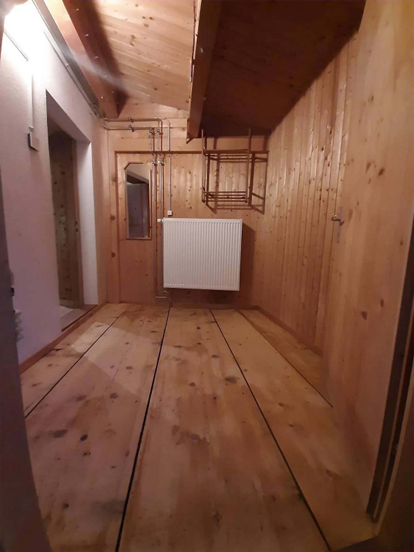 Gemütliche Wohnung mit Holzofen - Foto 9 von 10
